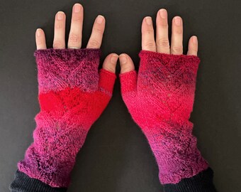 Vibrant Red & Purple Fishtail Lace Fingerless Gloves - Hand-Knit Gloves - KNITTING SALE - GL12