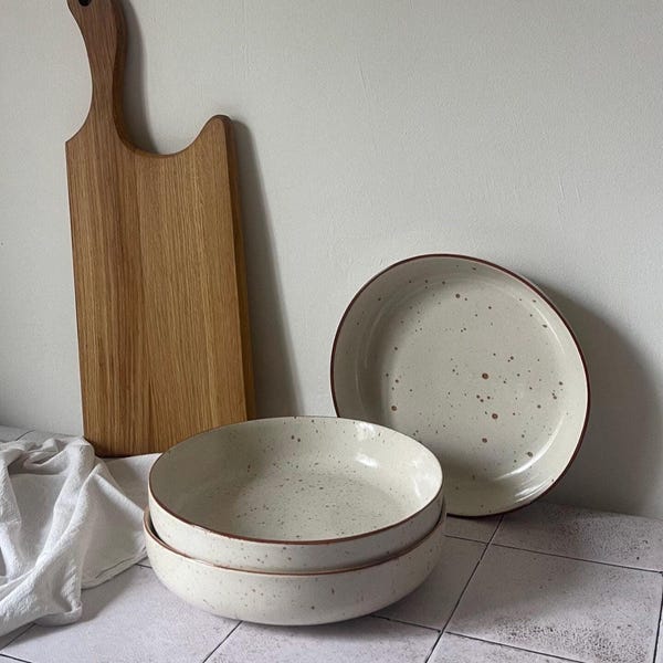 Large Handmade Stoneware Bowl –  Ceramic Serving Bowl – Rustic White with Brown Speckles – Salad, Pasta, Farmhouse Tableware