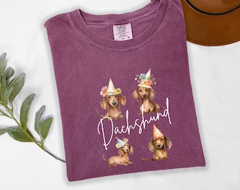 Dachshund Shirt, Comfort Colors Dog shirt, Dog Mom Shirt, Dog lovers gift, Dachshund Mom Shirt, Dog mom gift, dog tshirt, dachshund mom gift