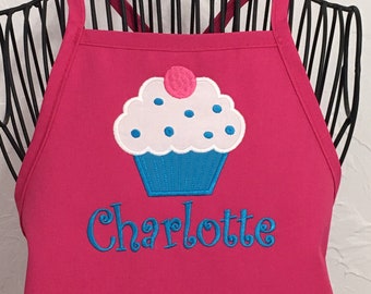 Cupcake Apron, Personalized Embroidery, Apron with Name, Birthday Party Favor, Birthday Gift, Chef Apron, Mommy and Me Aprons