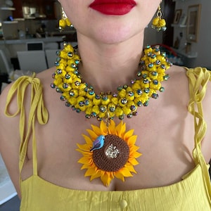 Conjunto de colar e brincos de palmeira feitos à mão | Joias Boho de girassol | Colar de declaração de contas artesanais mexicanas para mulheres e festivais
