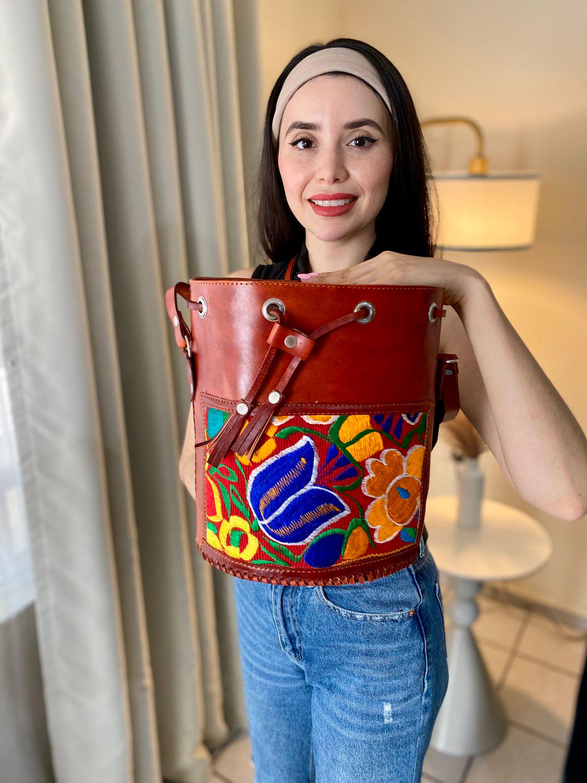 Guatemalan Bucket Bag - Etsy display picture 1