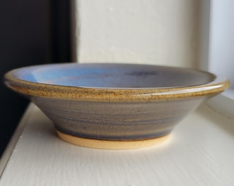 Ręcznie robione ceramiczne naczynie na biżuterię