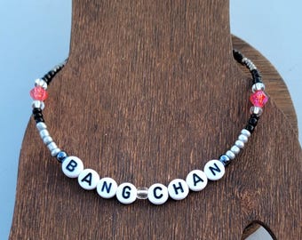 Pulsera elástica de la amistad con cuentas inspirada en Stray Kids / Bang Chan