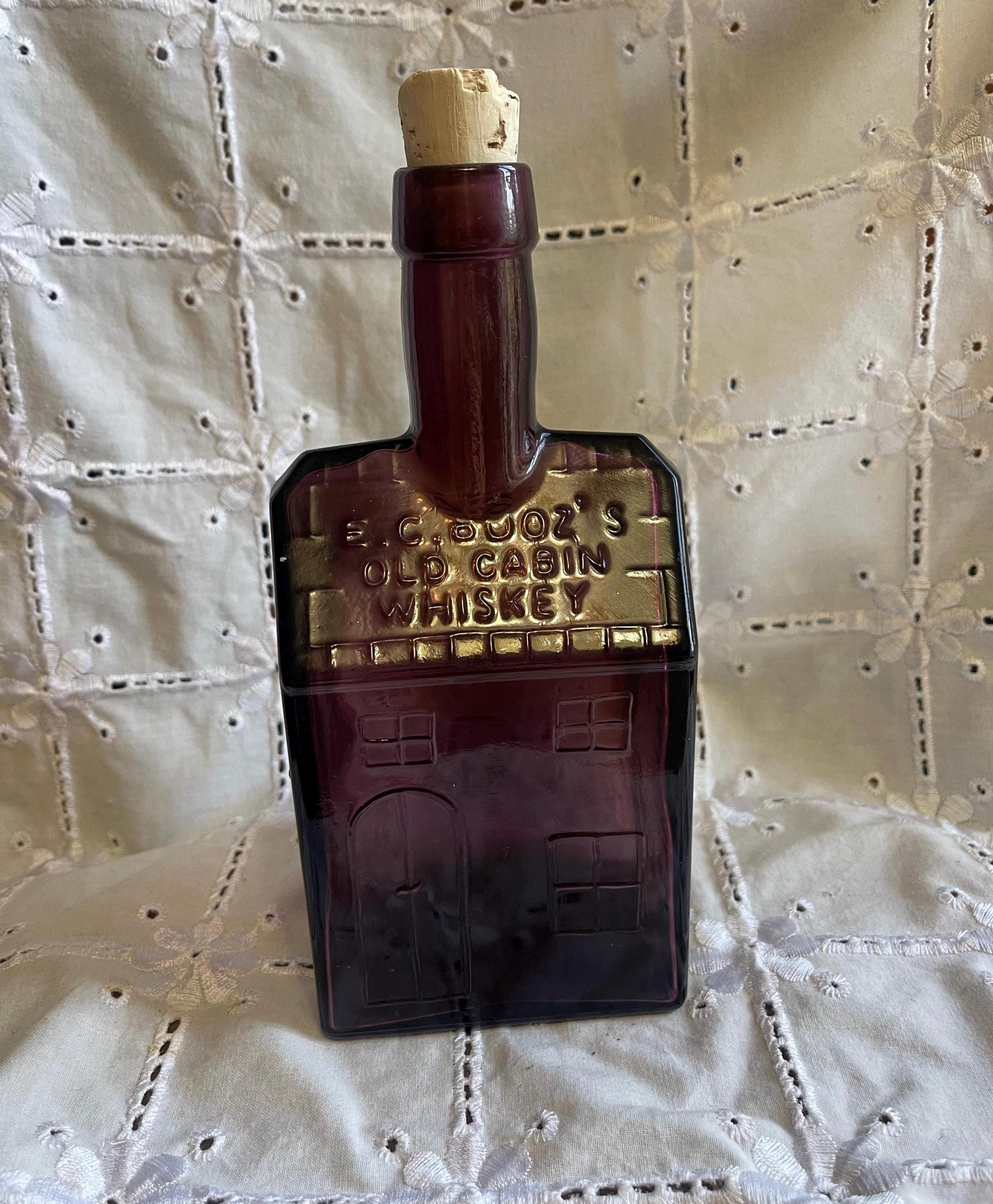 Chateau du Breuil 木製ケース付き　オールドボトル Chateau du Breuil 木製ケース付き オールドボトル