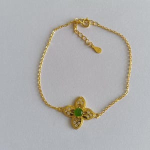 Certified Nephrite Jade Bracelet: Gold Plated 925 Silver Clover