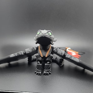 Toothless Flexi Toy