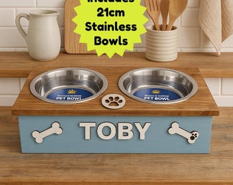 Personalized Dog Double Feeding Station | Solid Wood.