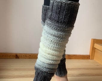 Hand knitted leg warmers in black and white, hand knitted black and white legwarmers, yoga socks, fitness, dance