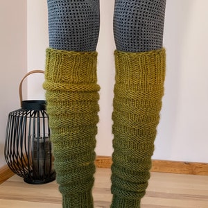 Hand Knitted leg warmers in shades of green , hand knitted green legwarmers, yoga socks, fitness, dance image 3