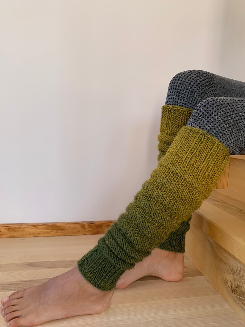 Hand Knitted leg warmers in shades of green , hand knitted green legwarmers, yoga socks, fitness, dance image 6