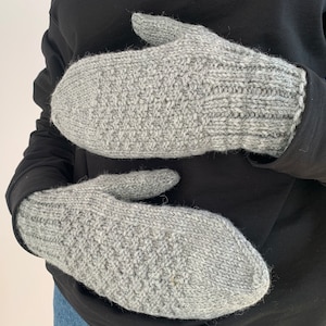 Bright Gray hand knitted mittens, grey wool mitts, READY FOR SHIPPING