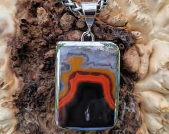 The Serenity Prayer Kentucky agate pendant