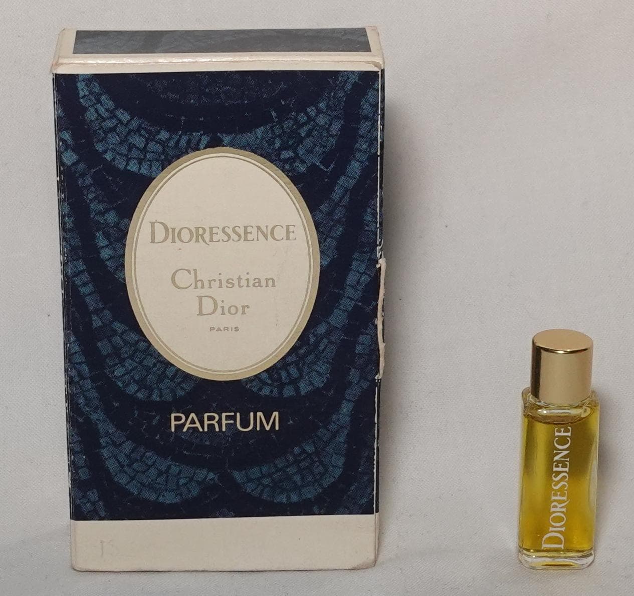 Dioressence perfume - Etsy 日本