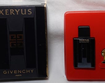 Miniatura Xeryus eau de toilette 4ml con pin de Givenchy