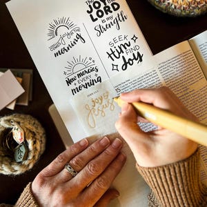 Joy Comes in the Morning: Traceables and Tip-Ins for Bible Study (digital)