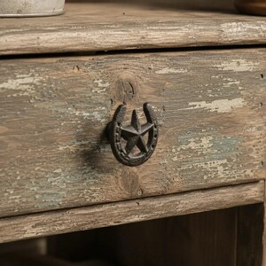 Horseshoe Star Drawer Pull, Cast Iron Western Cabinet Knob, 2.2"