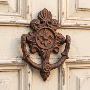 Fleur-de-Lis Door Knocker, Cast Iron Entry Door Hardware, 6"