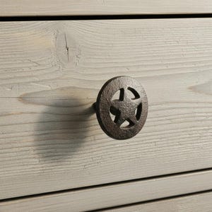 Star Cabinet Knob, Cast Iron Rustic Drawer Pull Hardware