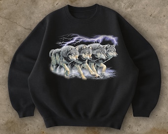 Vintage Wolf Lightning Graphic Sweater, 90s Style Nature Animal Sweatshirt, Lila Print Cotton Crewneck