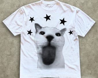 Retro Cat T-Shirt, Y2K Feline Graphic Tee, Star Print Lovers
