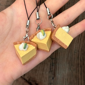 Key Lime Pie Keychain & Bag charm / Handmade Polymer Clay gift decor / kawaii cute miniature food accessory dessert sweet