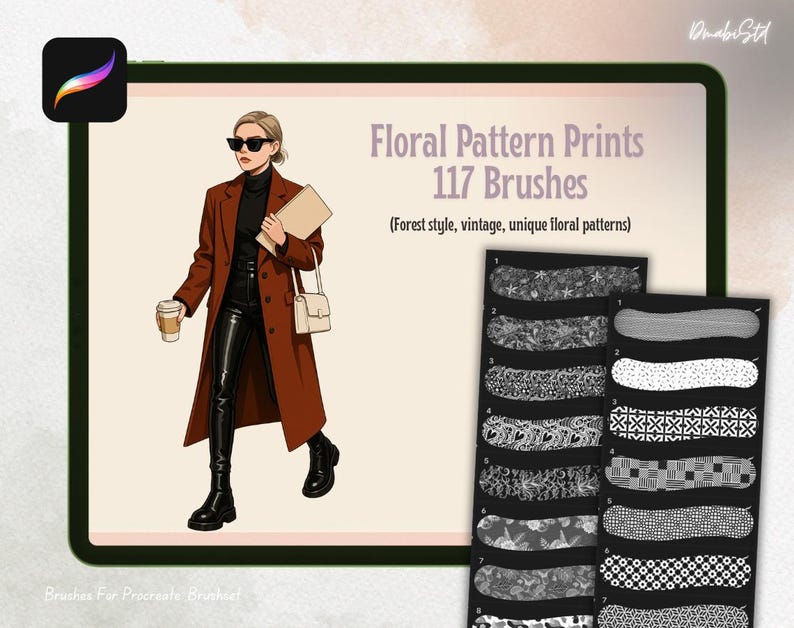 K&ouml;nnte beinhalten: Digitaler Kunstdruck mit einer Frau in einem rostfarbenen Mantel, schwarzer Hose und Stiefeln, die eine Kaffeetasse und einen Notizblock h&auml;lt. Das Bild befindet sich auf einem Tablet-Bildschirm mit dem Text "Floral Pattern Prints 117 Brushes". Die Pinsel werden als Waldstil, Vintage und einzigartige Blumenmuster beschrieben.