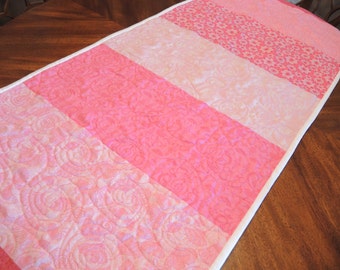 Quilted Pink Patchwork Table Runner, Table Linens, Kitchen & Dining