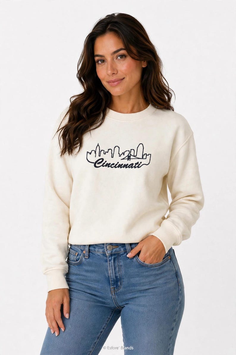 Sudadera — Bordado del horizonte de Cincinnati, Cuello redondo con el texto de Cincinnati, Camiseta de la ciudad de Ohio, Sudadera de algodón bordada, Regalo de Cincinnati imagen 1