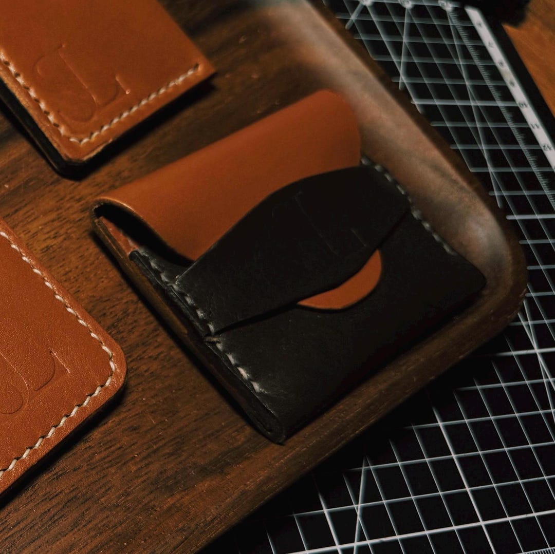 Custom Minimalist Horizontal Wallet - Etsy