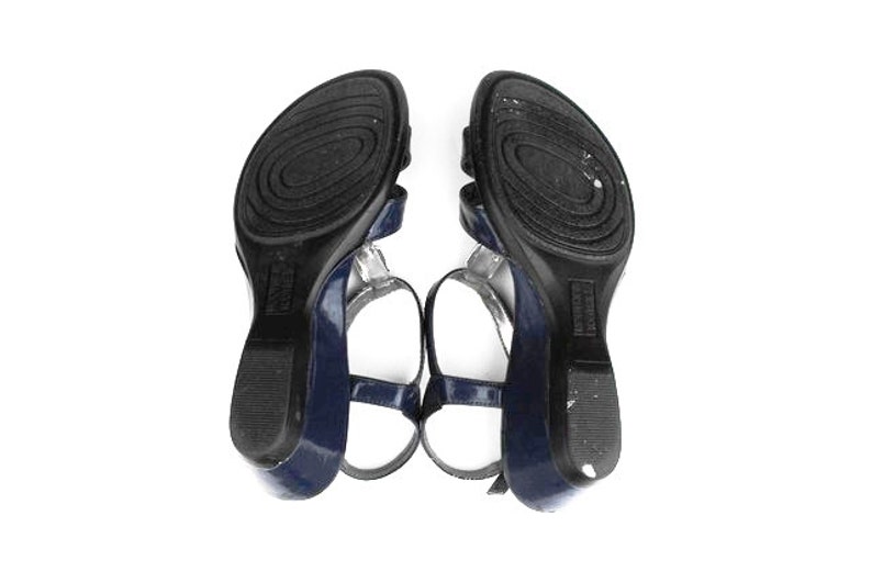 Vintage Sapphire /& Silver Wedge Sandals Rhinestone Diamond Encrusted T-Strap Retro 80s 90s Mootsies Tootsies Blue Criss Cross Shoes Size 8