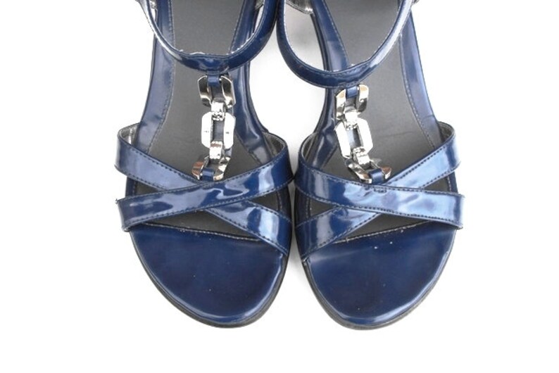 Vintage Sapphire /& Silver Wedge Sandals Rhinestone Diamond Encrusted T-Strap Retro 80s 90s Mootsies Tootsies Blue Criss Cross Shoes Size 8