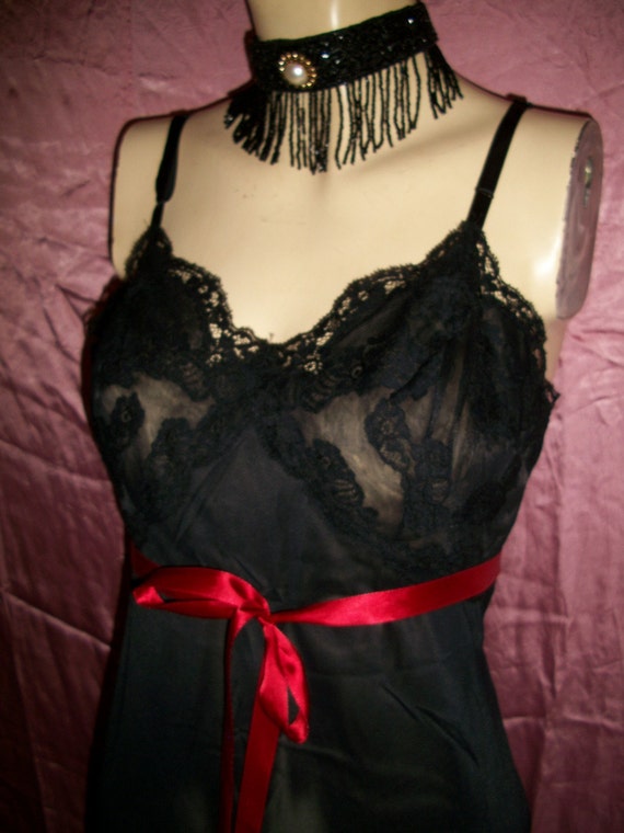 Vintage 50s Black Slip - image 4