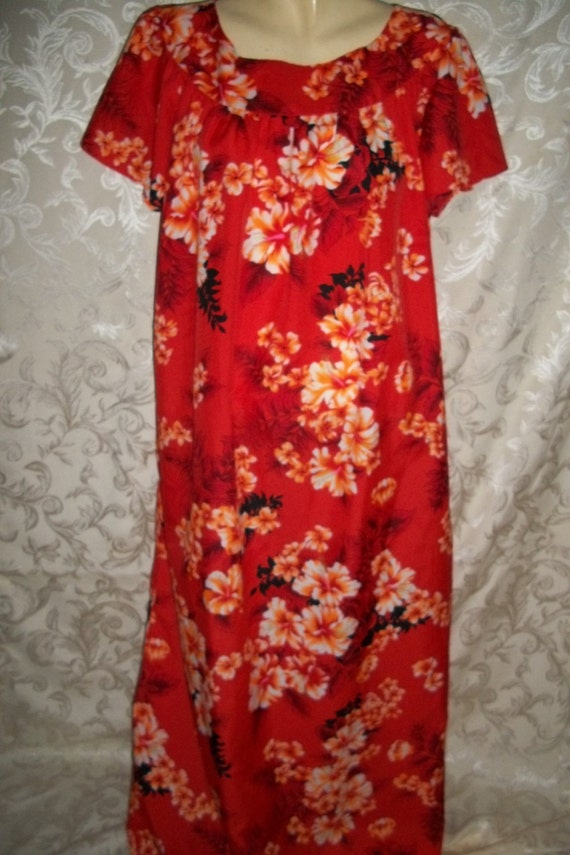 Vintage Long Floral House Dress Beach Dress