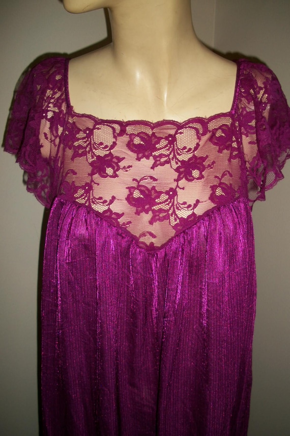 Vintage Nightgown By Val Mode