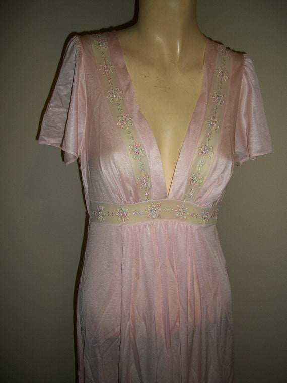 Vintage 70s Long Nightgown By Dutchess  Lord and … - image 2