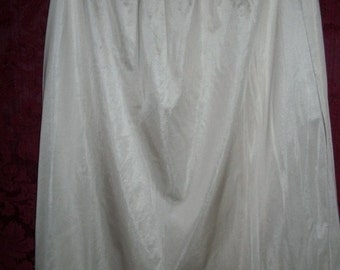 Vintage 50s Nylon and Lace Half SLip XLarge