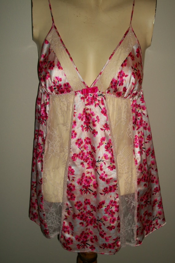 Vintage Victorias Secret Flower and Lace Babydoll 