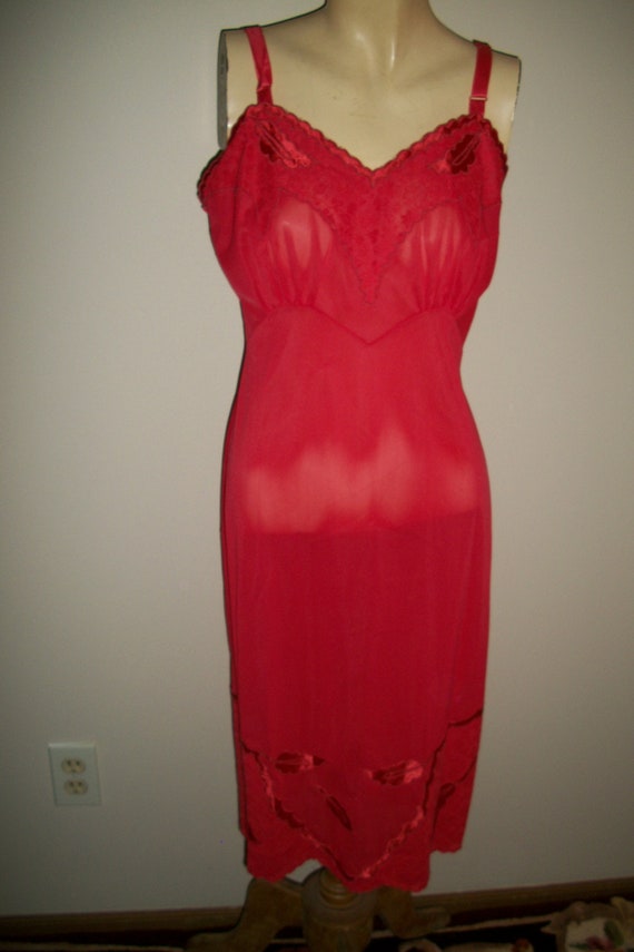 vintage 50s 60s red  dress slip from top form