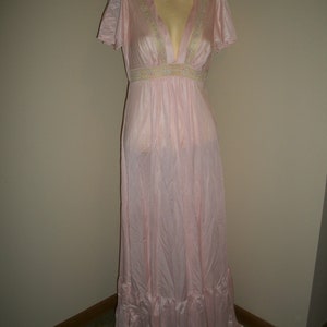 Vintage 70s Long Nightgown By Dutchess  Lord and Taylors