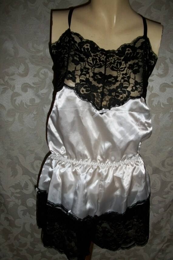 Victorias Secret Black Lace and White Satin Teddy - image 4