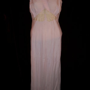 Antique Vintage Art Deco 1930s  Pale Pink  Nightgown