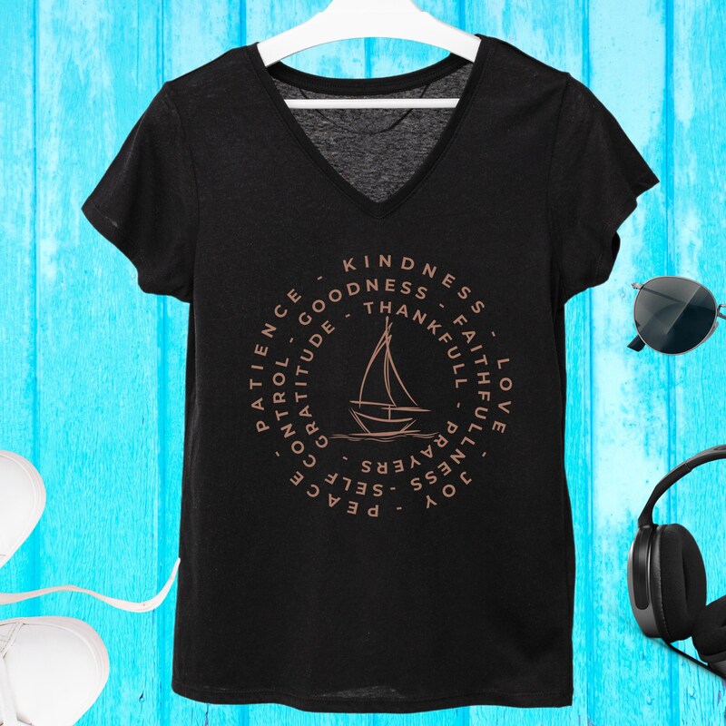 Vintage 90s Black Classic Sailboats T-Shirt / Sailing / Schooner / NY