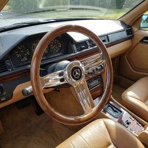 Volante de madeira maciça de 14 polegadas para Mercedes-Benz, um upgrade clássico e retrô para o interior do seu carro.