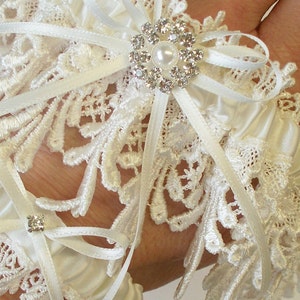 Lace Garter, Wedding Garter, Ivory Garter Set with Ivory Bows - The ANNA Garter Set