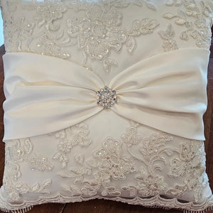 Kneeling Pillows, Set of Two, 16&quot; x 16&quot;, Ivory Beaded Alencon Lace over Ivory Satin with Ivory Satin Sash and Rhinestone Center