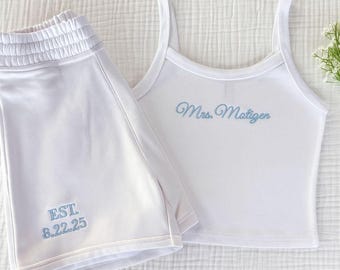 Personalized Bride Embroidered Tank and Sweatpant Set, Embroidered Tank Top, Personalized Bride Lounge Outfit, Getting Ready Set for Wedding