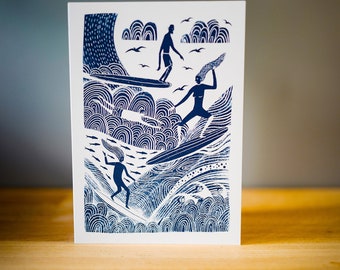 Surferzy i pływacy (w kolorze niebieskim) - kartka z pozdrowieniami