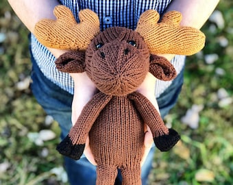 DIGITAL DOWNLOAD, Knit Moose, Knitting Pattern, Moose Pattern, Christmas Moose, Moose Toy, Moose Plush, Moose Amigurumi, Moose