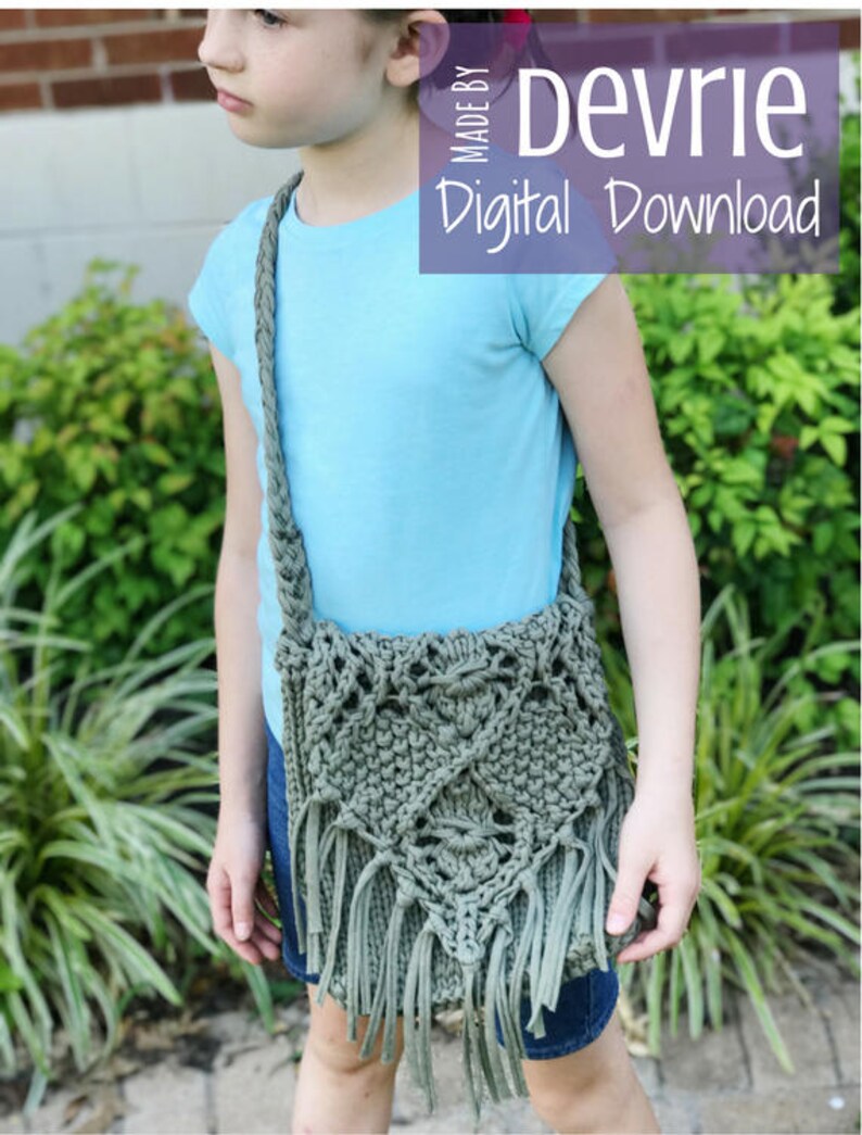 DIGITAL DOWNLOAD, Knit bag, Knit Purse, Fringe Bag, Fringe Purse, Knitting Pattern, messenger bag, crossbody purse, chunky knit bag image 4